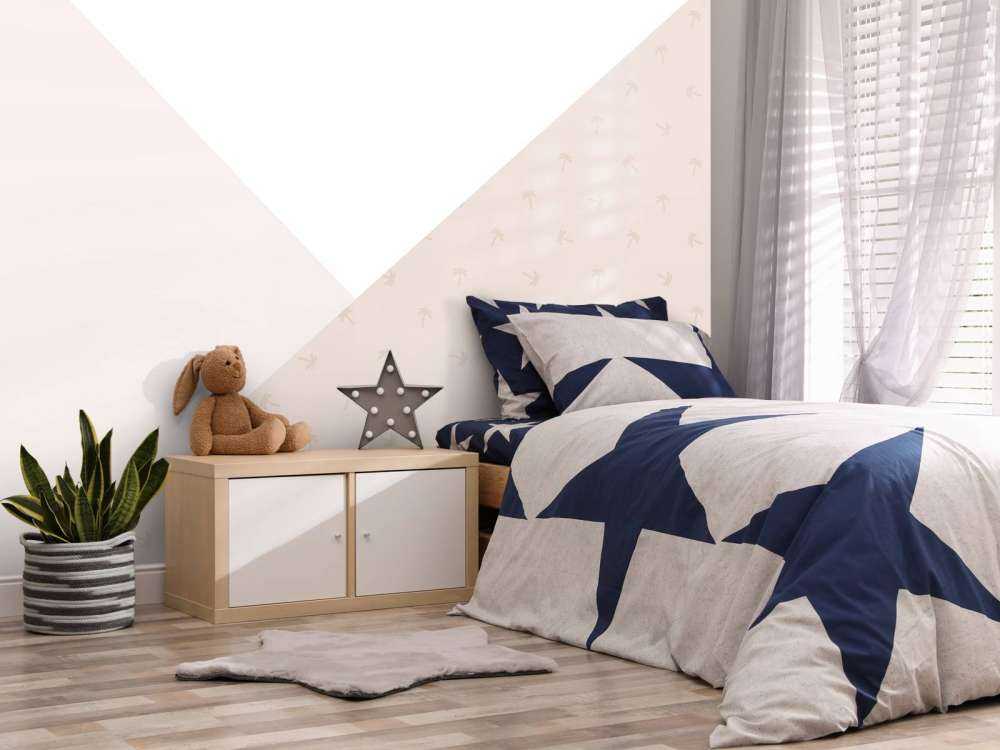 Triangles roses avec palmiers