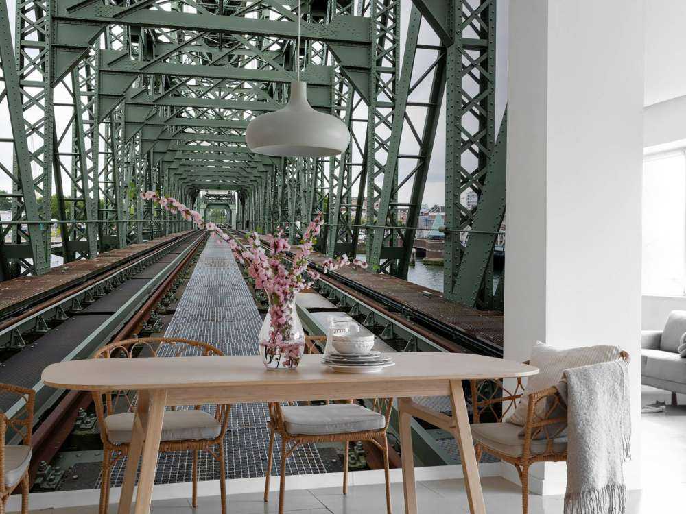 Pont ferroviaire monumental De Hef à Rotterdam  