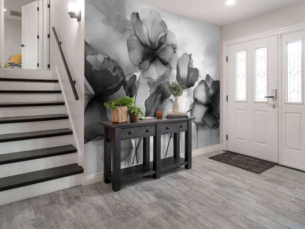 Moody ink flowers grey black