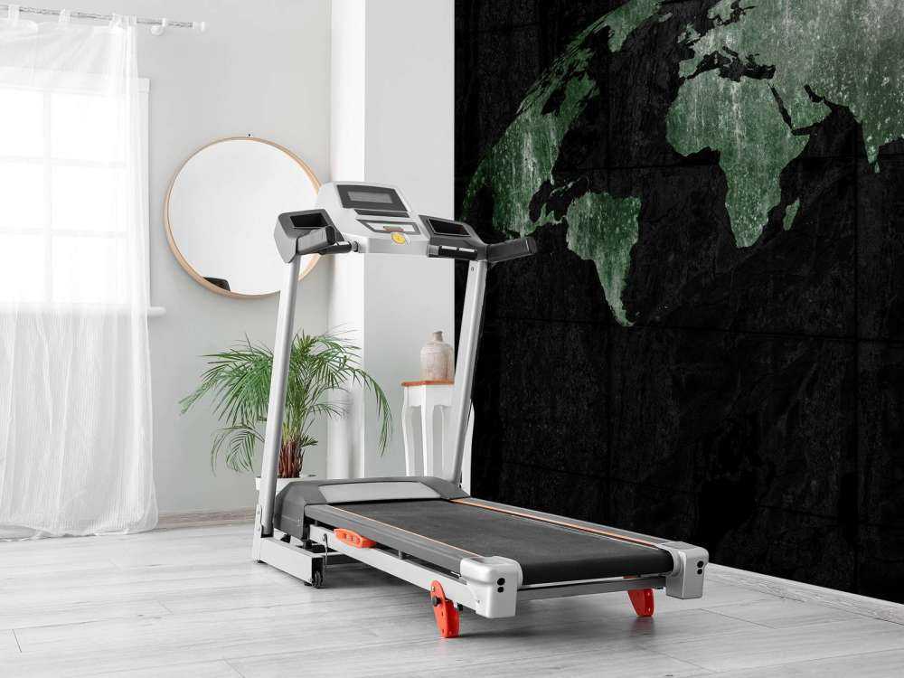 Carte du monde verte sur du béton