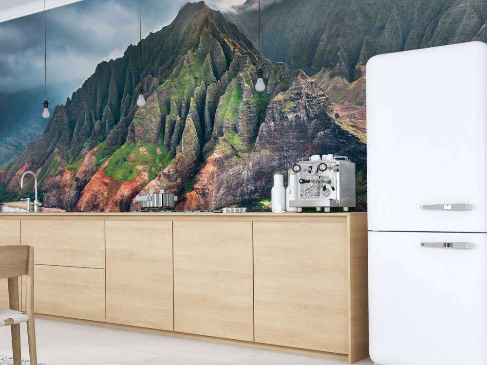 Falaises dramatiques sur la côte turquoise