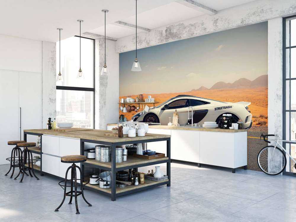 McLaren 675LT dans le désert