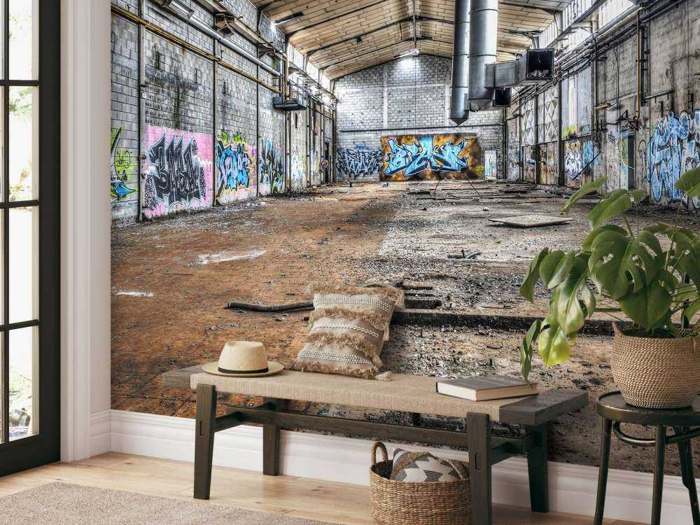 Vieux hall d'usine abandonnée