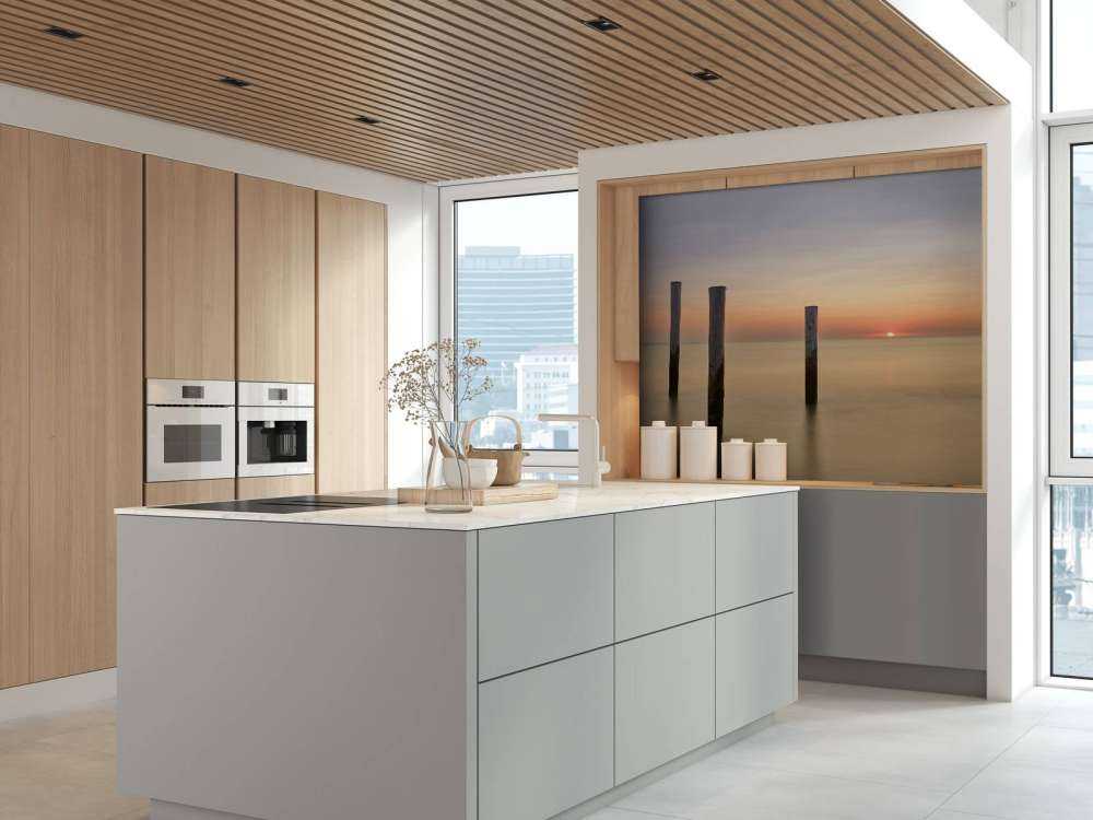 Trois poteaux en bois