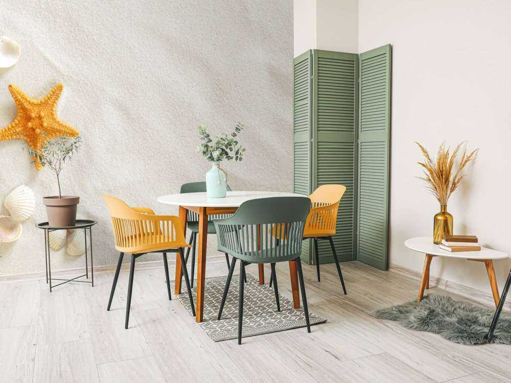 Étoile de mer sur sable blanc