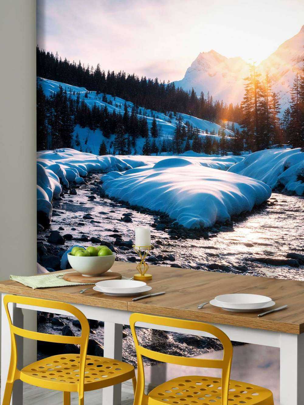 Bergbeek dans la lumière dorée de l'hiver