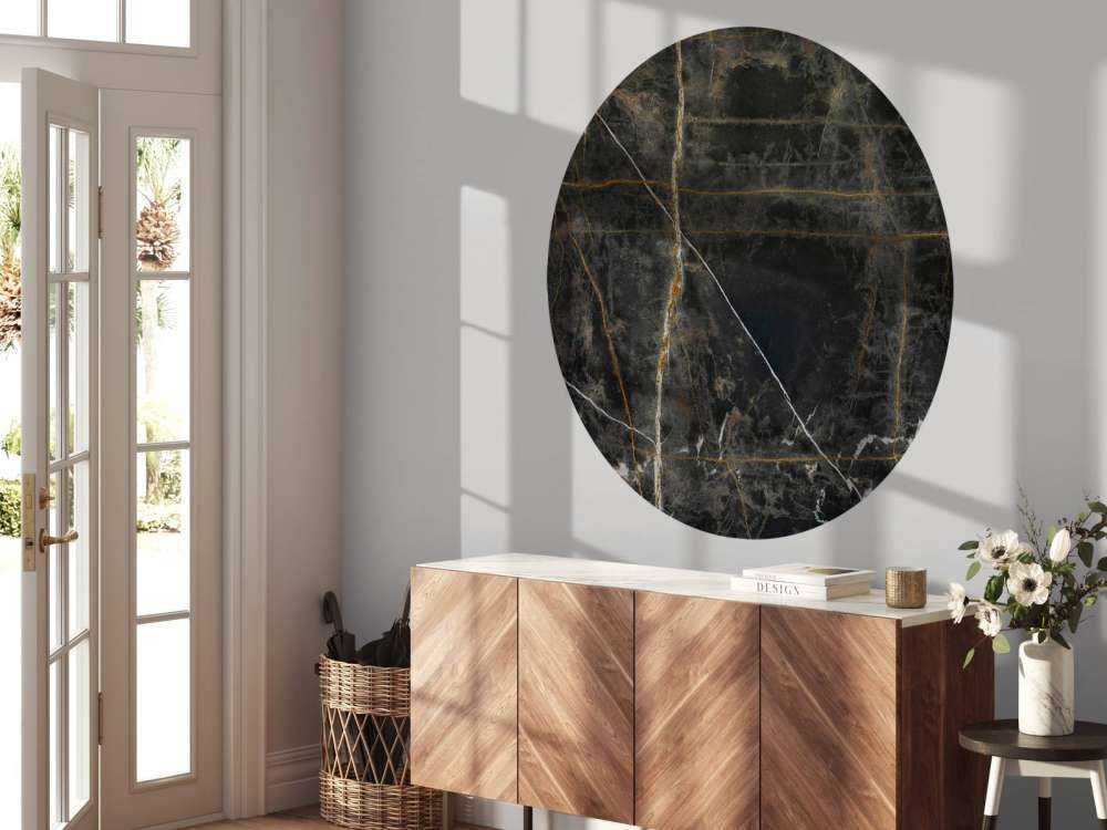 Marbre noir avec des tons de cuivre