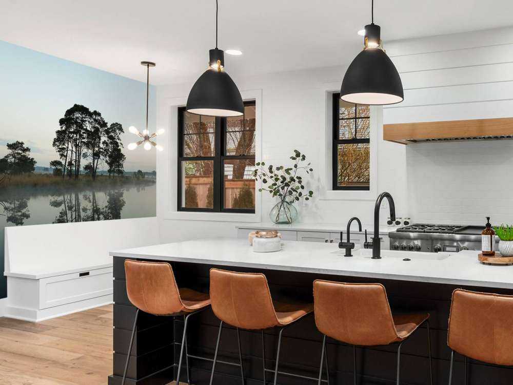 Les arbres le long des forêts