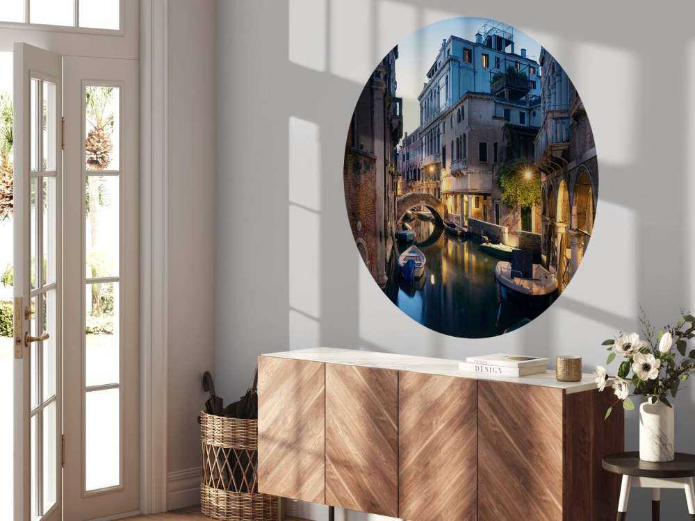 Lueur du soir sur le canal