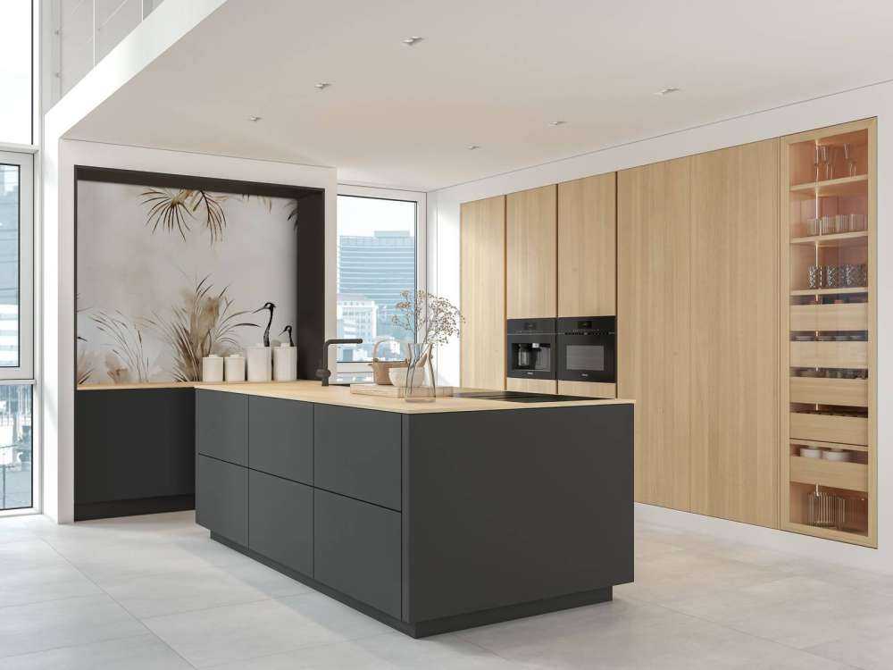 Grues dans le champ taupe