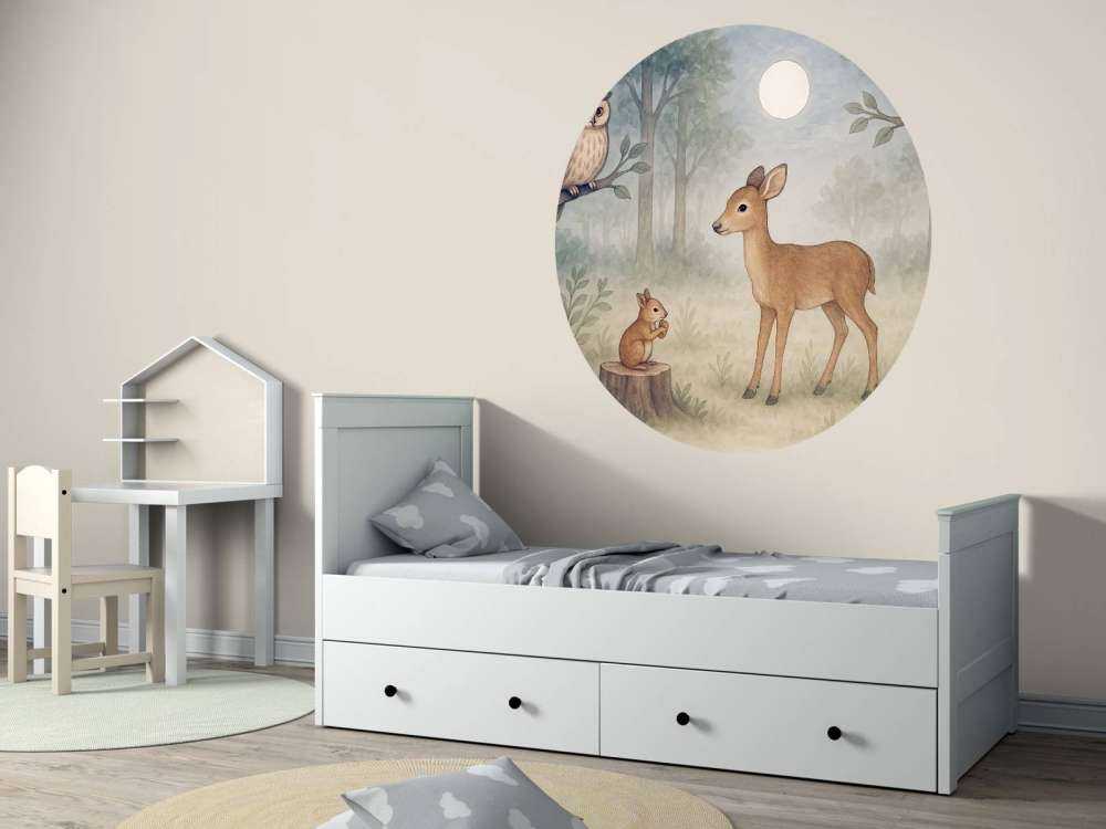 Lumière de la lune dans la forêt avec des animaux