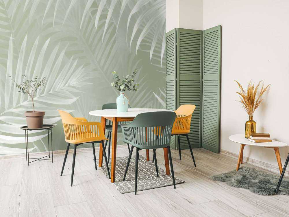 Feuilles de palmier brumeuses - vertes