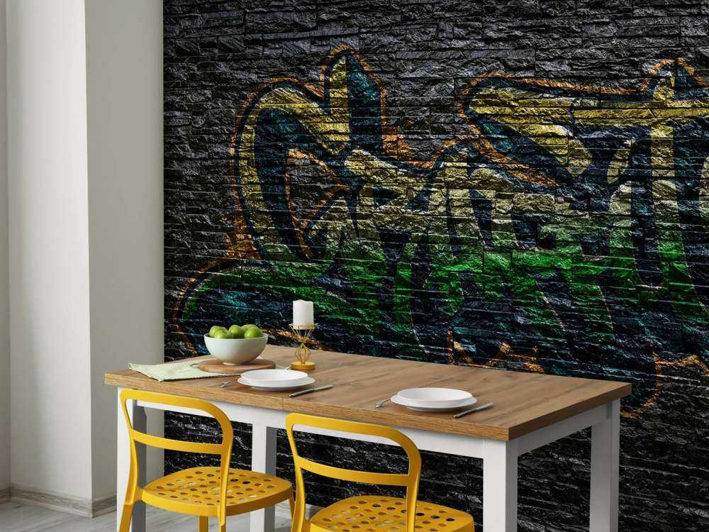 Graffitis sur des briques noires