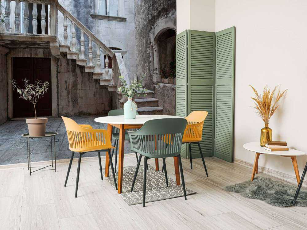 Marches dans la vieille ville de Korƒçula