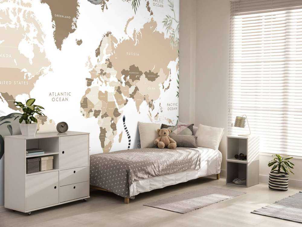 Carte du monde avec animaux de la jungle