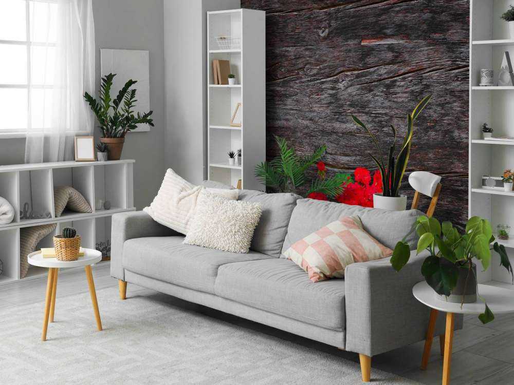 Bois vieilli avec des fleurs