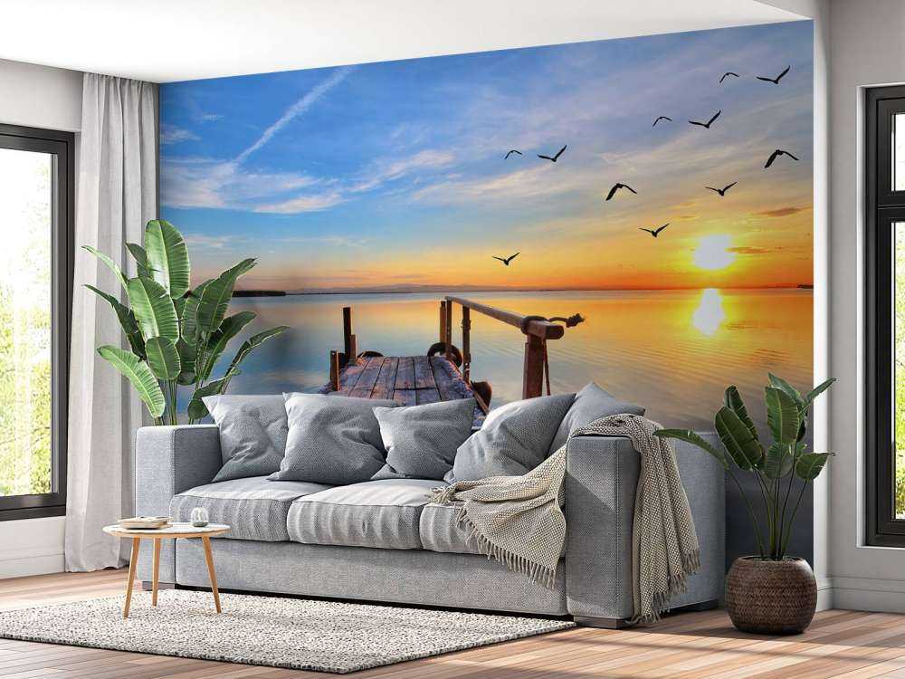 Oiseaux au-dessus de la mer