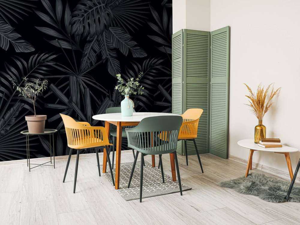 Feuilles noires tropicales