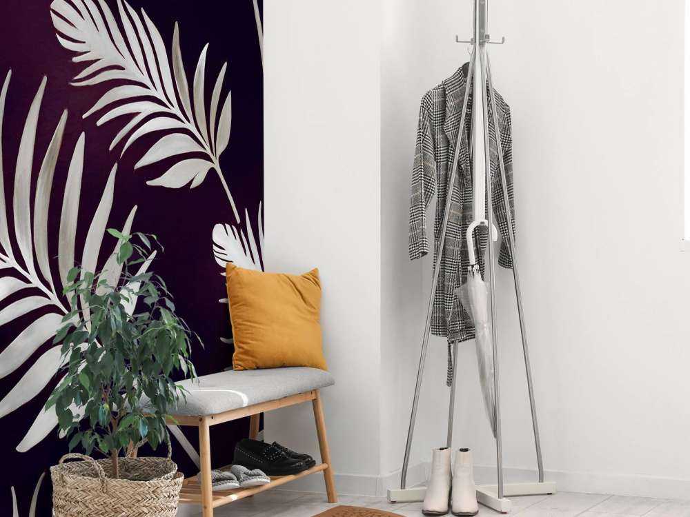 Feuilles dorées sur bleu acier foncé