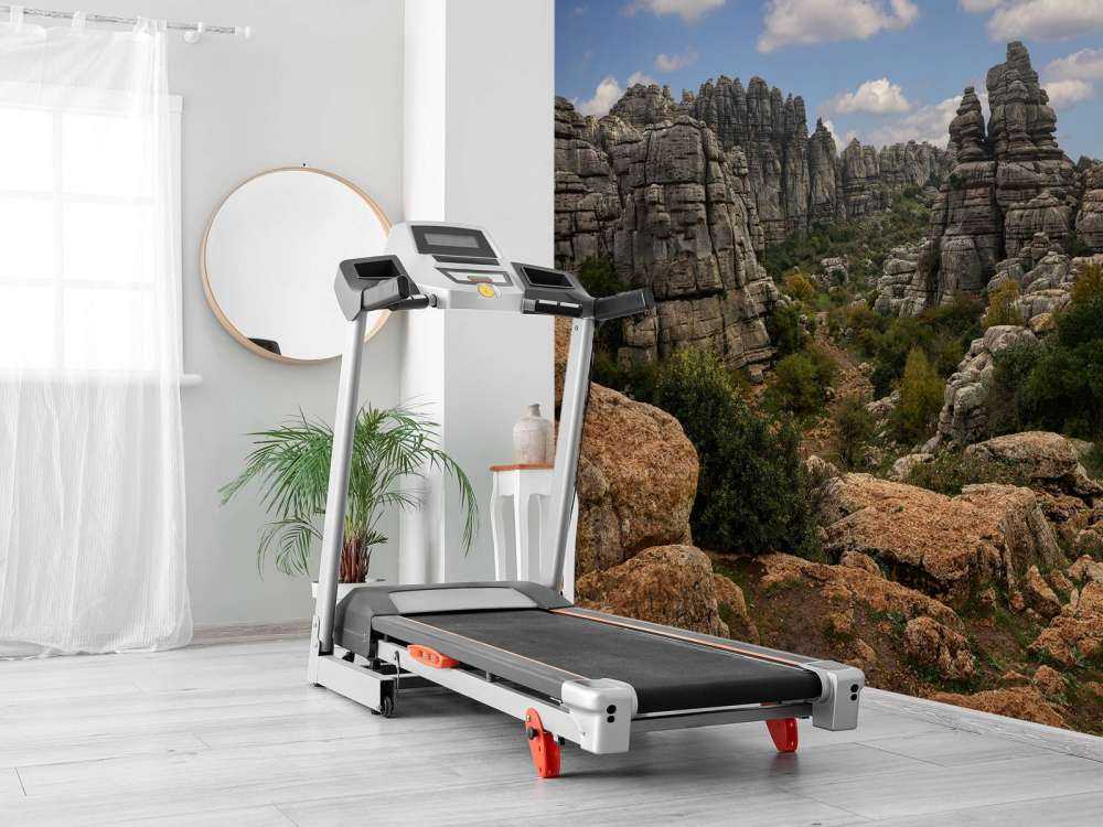 Roches avec ciel bleu