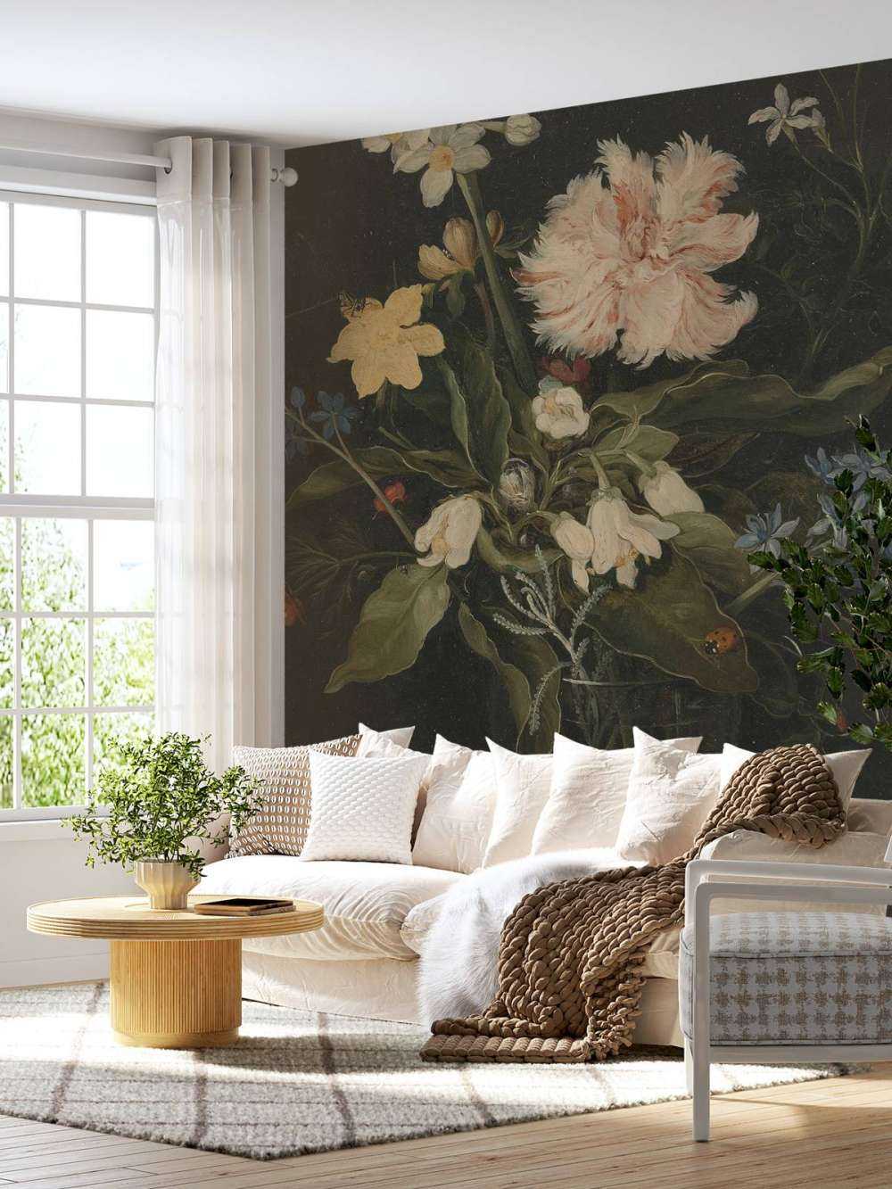 Nature morte aux fleurs dans un verre