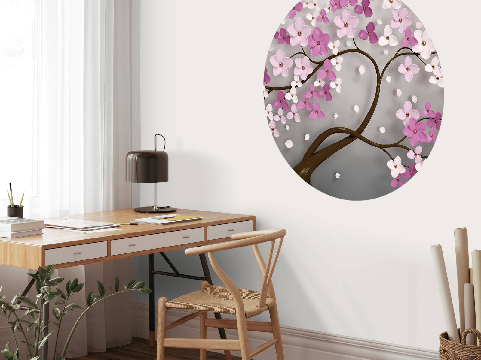 Arbre aux fleurs violettes et blanches