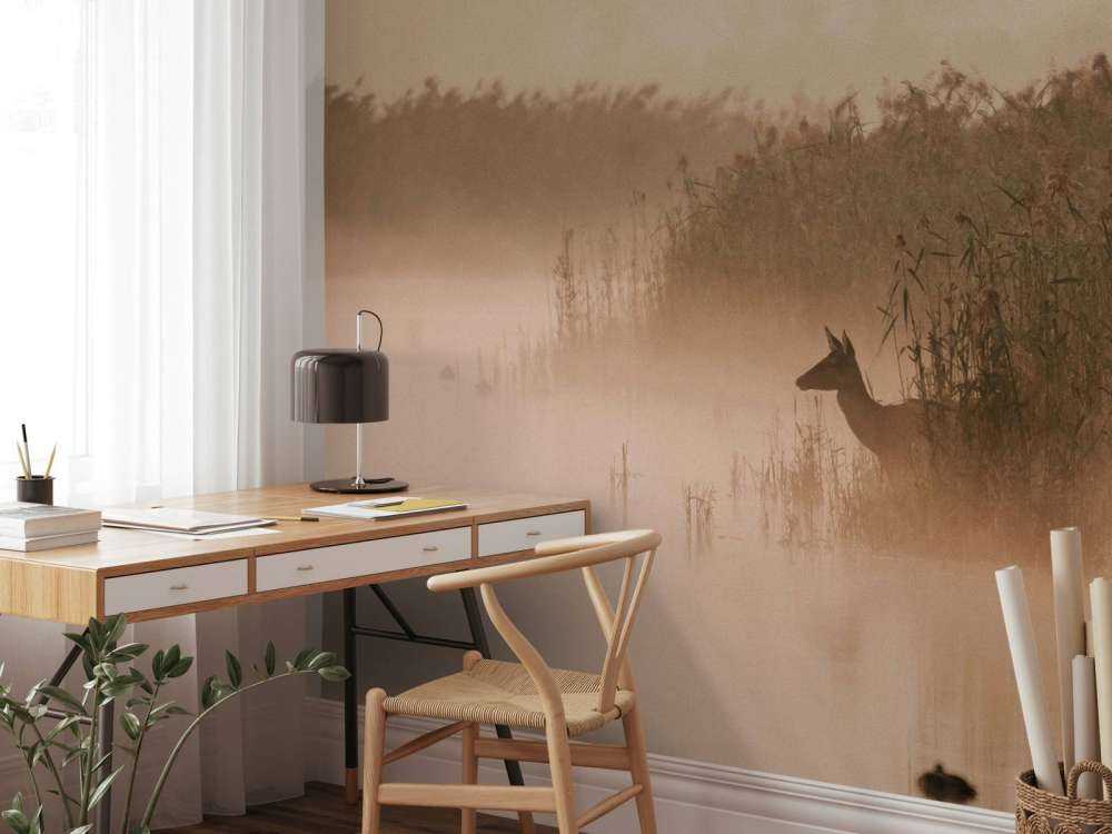 Ree dans la brume du matin