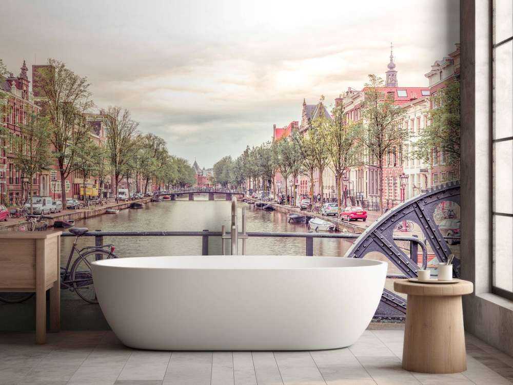 Amsterdam sous les nuages