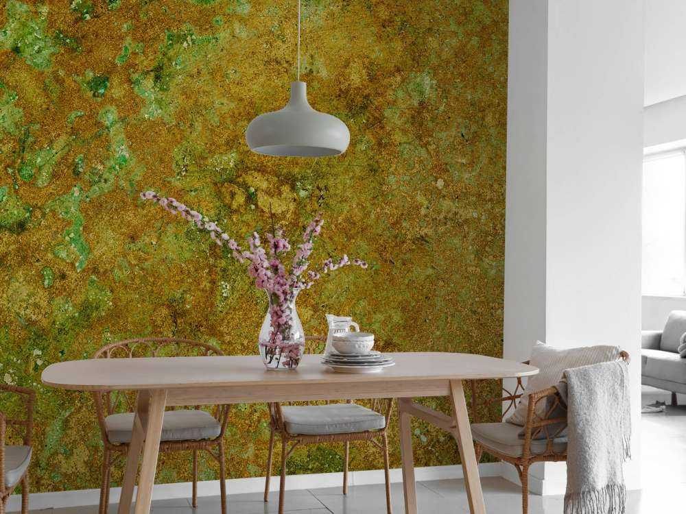 Structure colorée en or