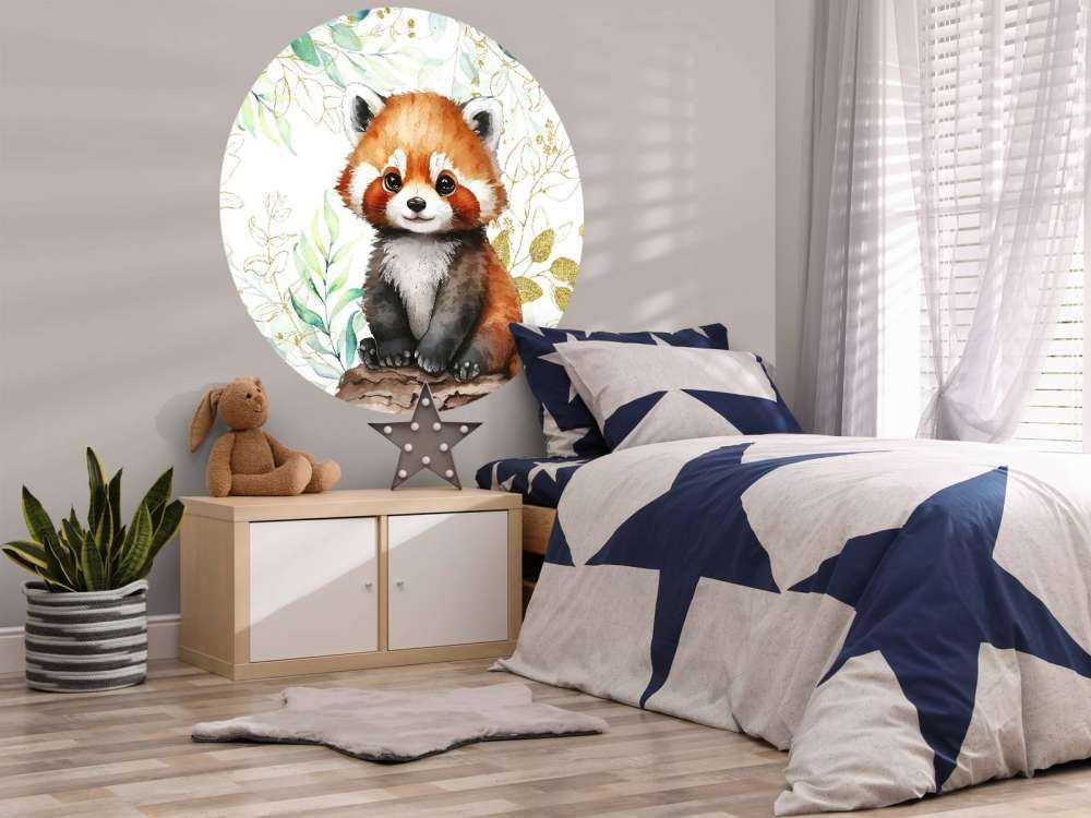 Panda rouge mignon et feuilles