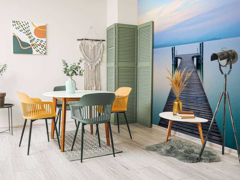 Jetée au coucher du soleil