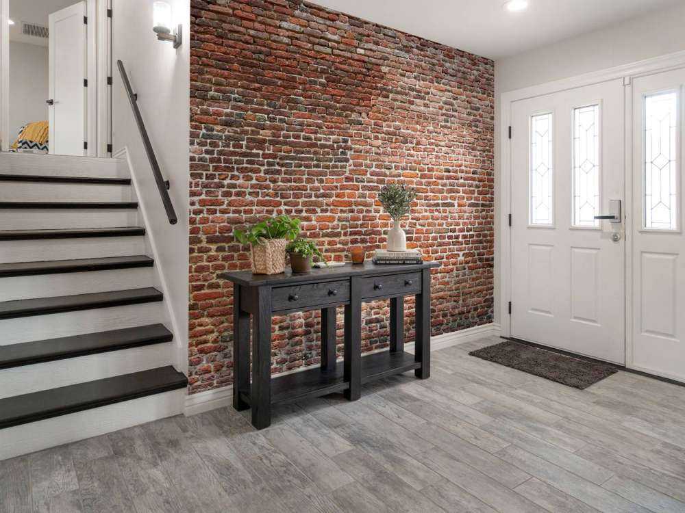 Mur extérieur restauré