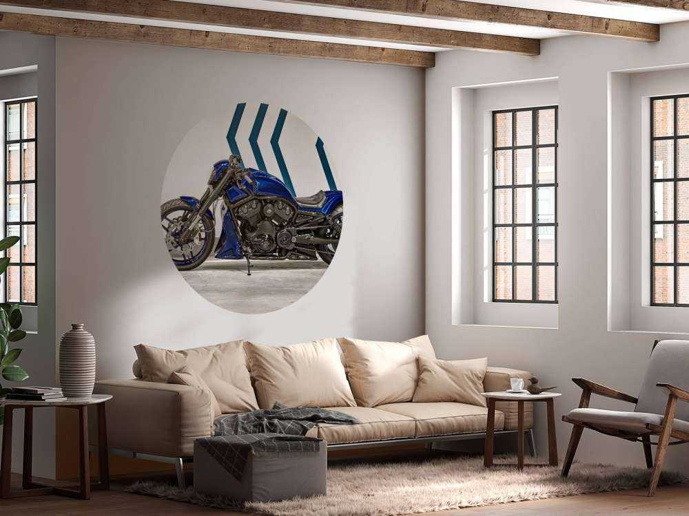 Une moto bleue