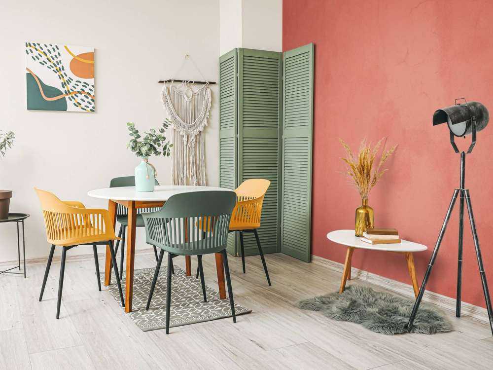 Béton rouge décoloré