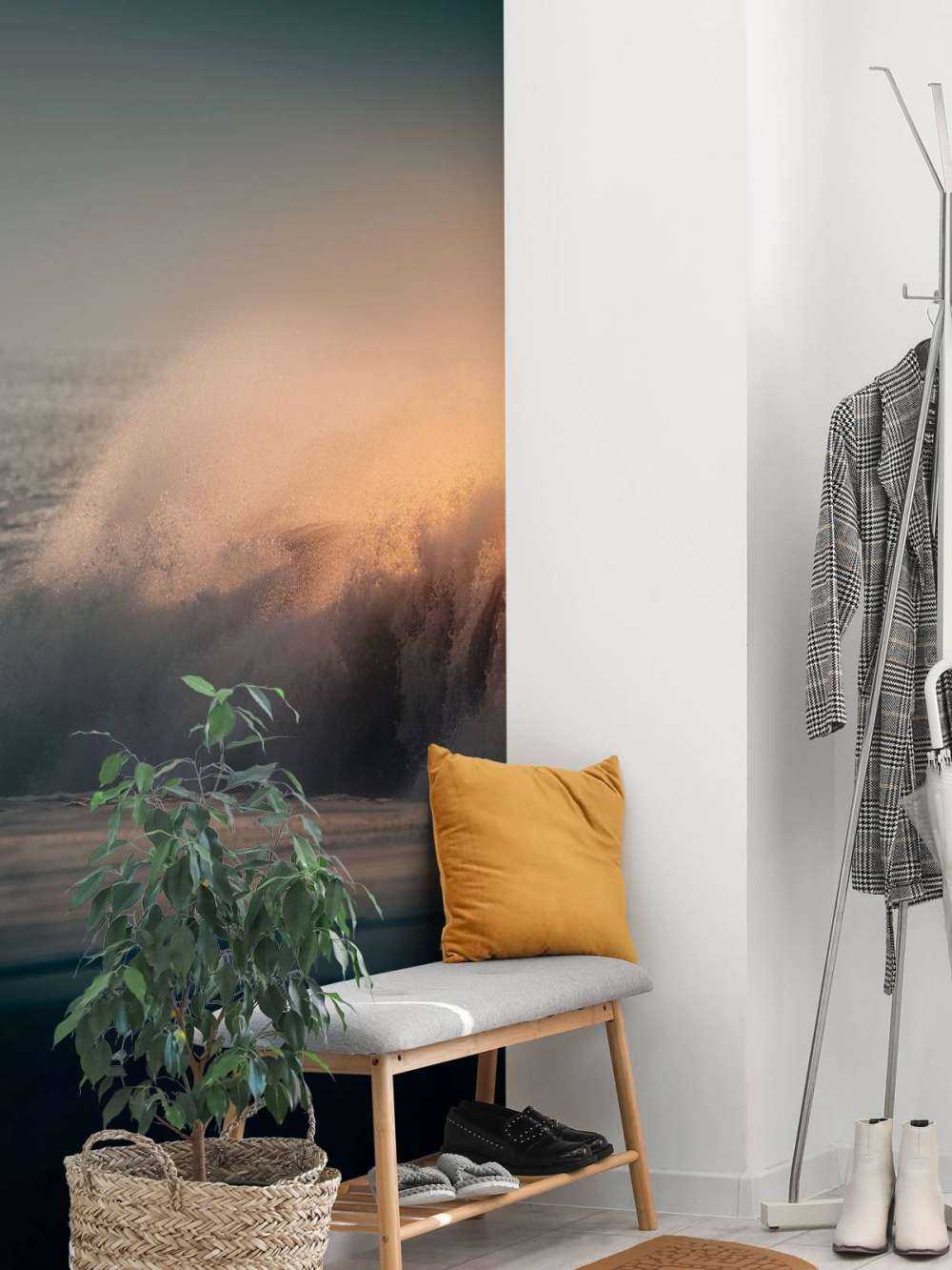 Vagues déferlantes sur la plage