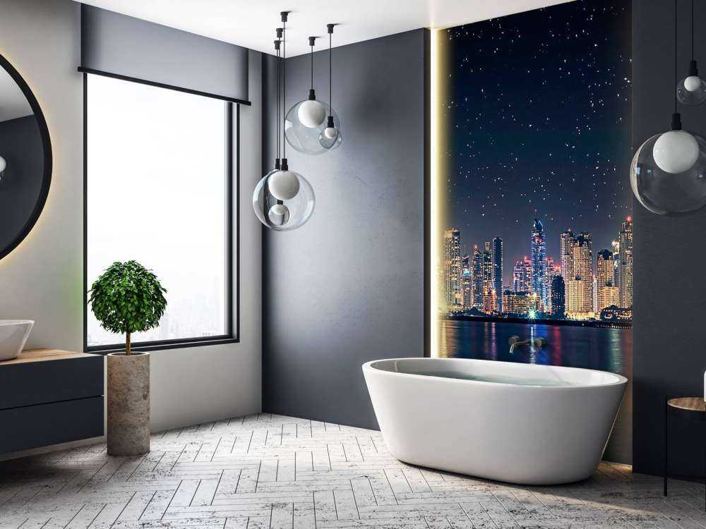 Lumière lunaire sur l'horizon urbain scintillant.