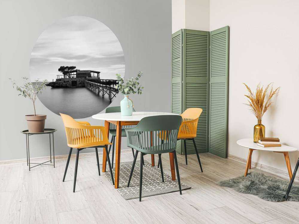 Échafaudage vers l'île