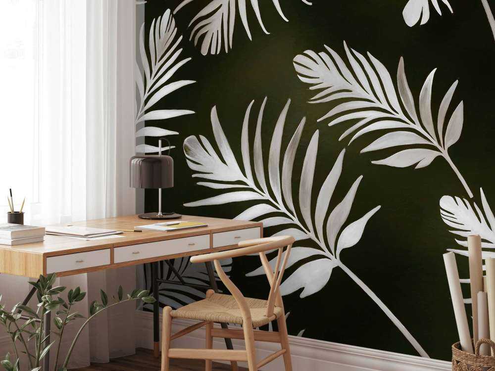 Feuilles dorées sur un gris charbon foncé