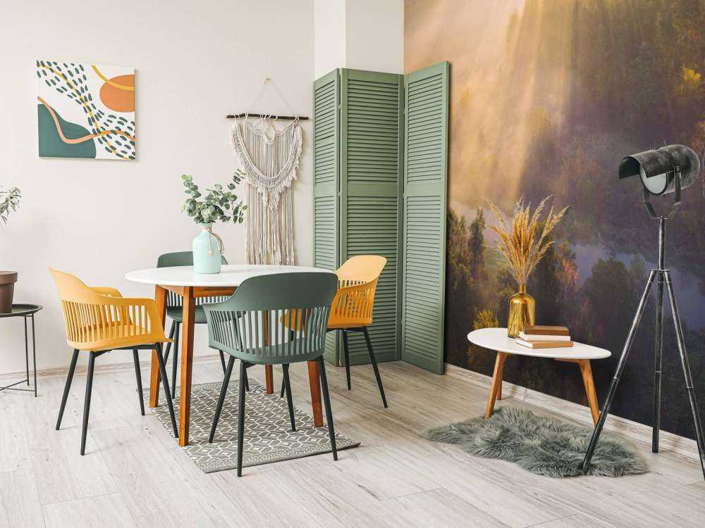 Brume matinale rêveuse dans la nature