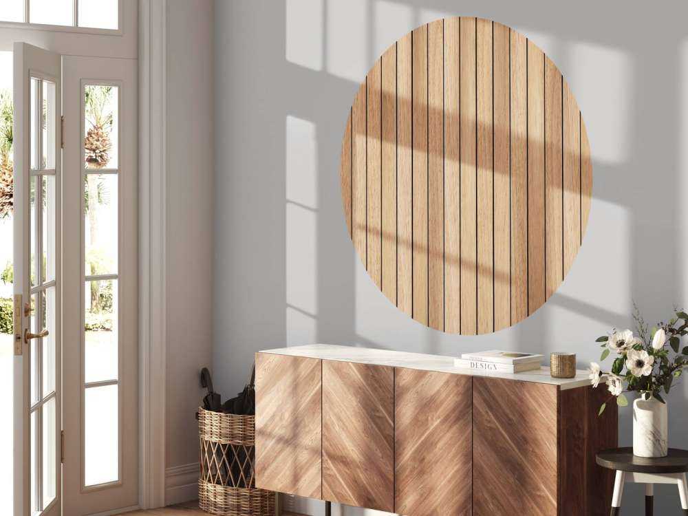 Planches de bois verticales légères