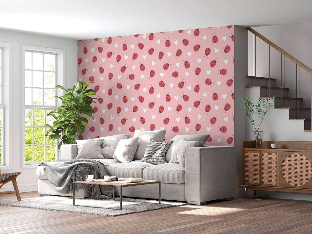 Coccinelles avec des cœurs