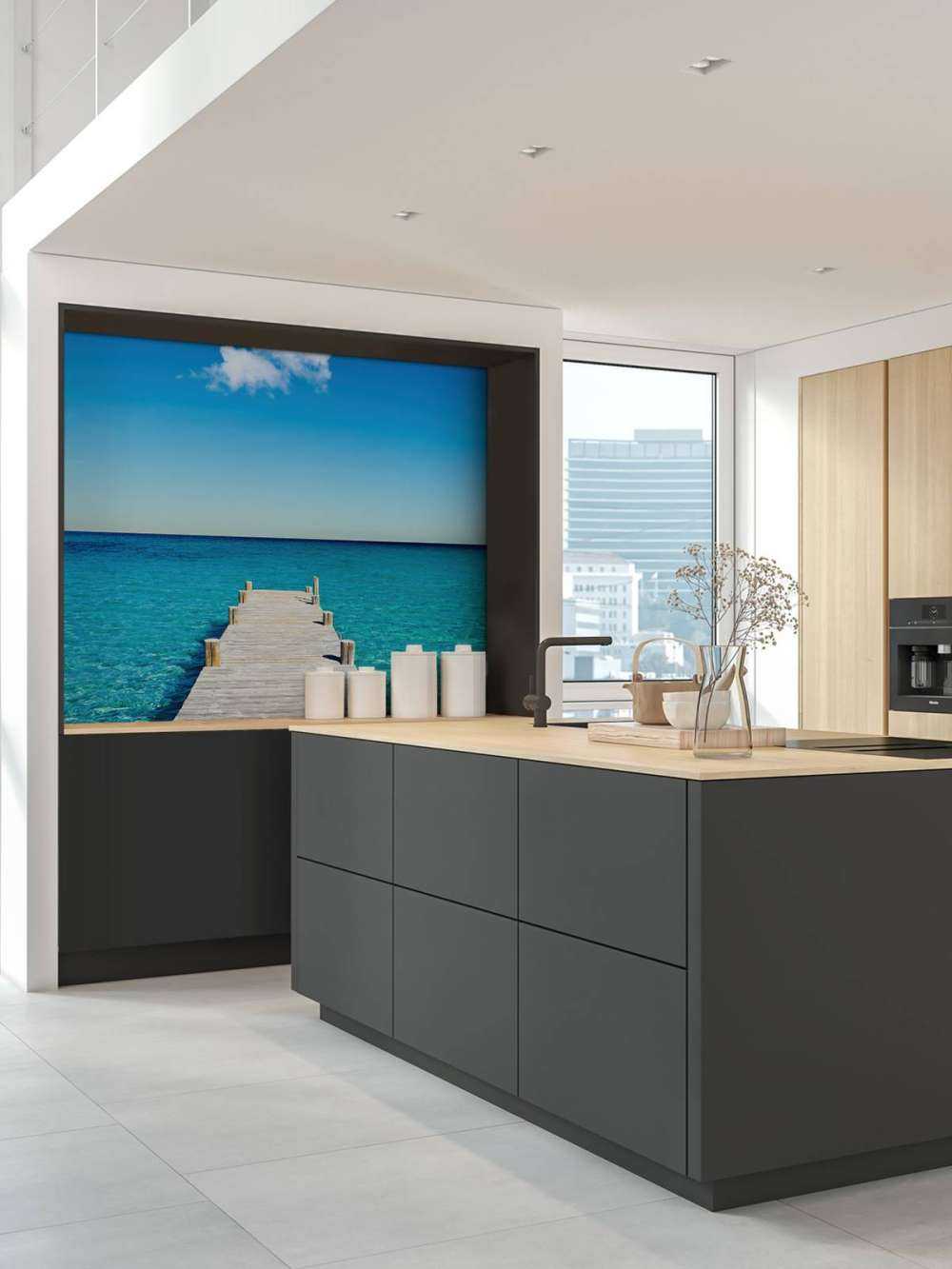 Remontant dans la mer