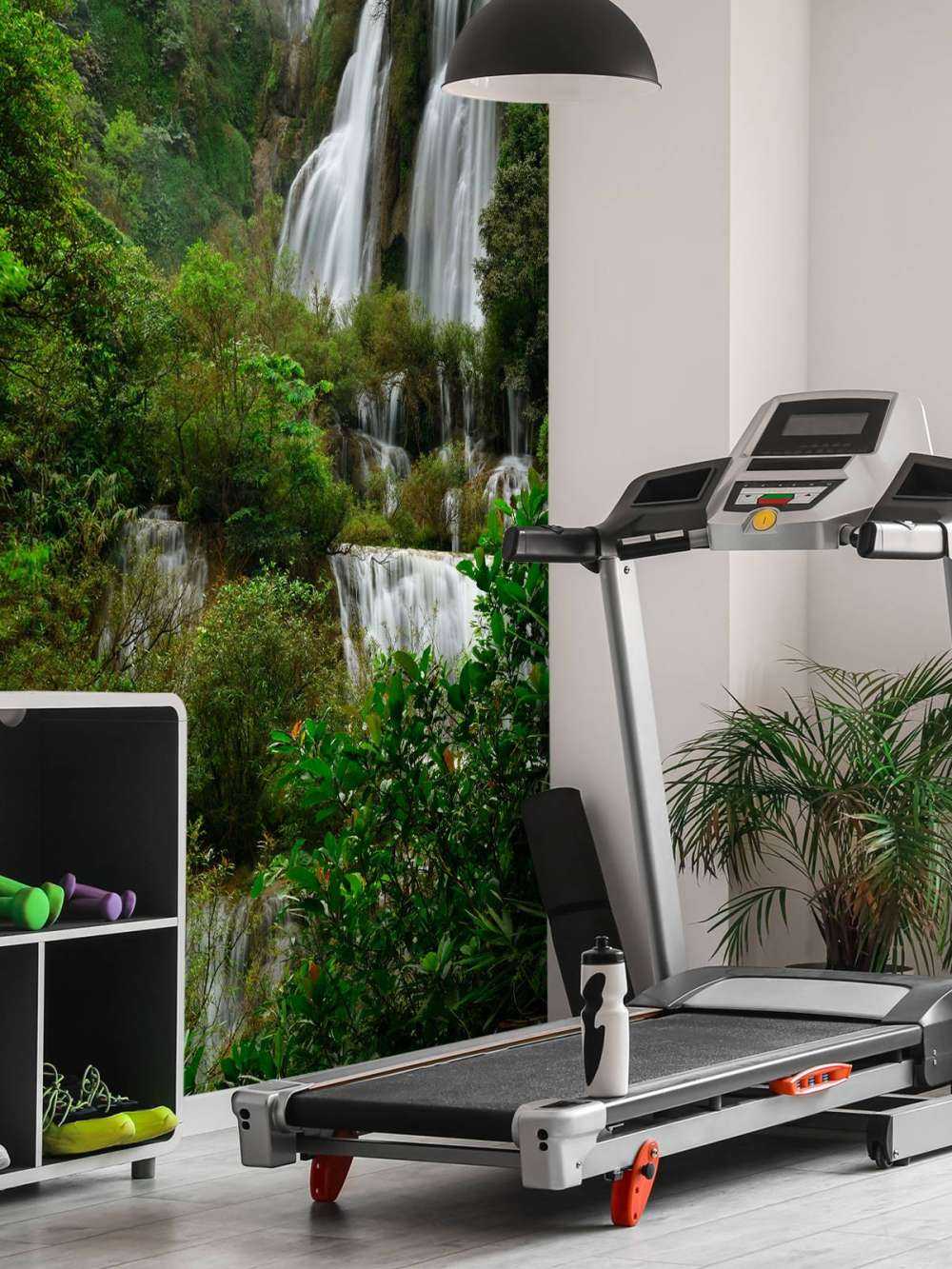 Grande chute d'eau en Thaïlande