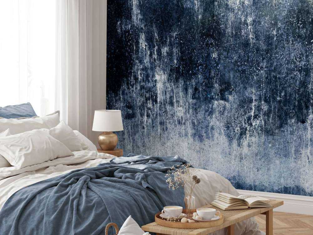 Mur bleu vieilli par les intempéries