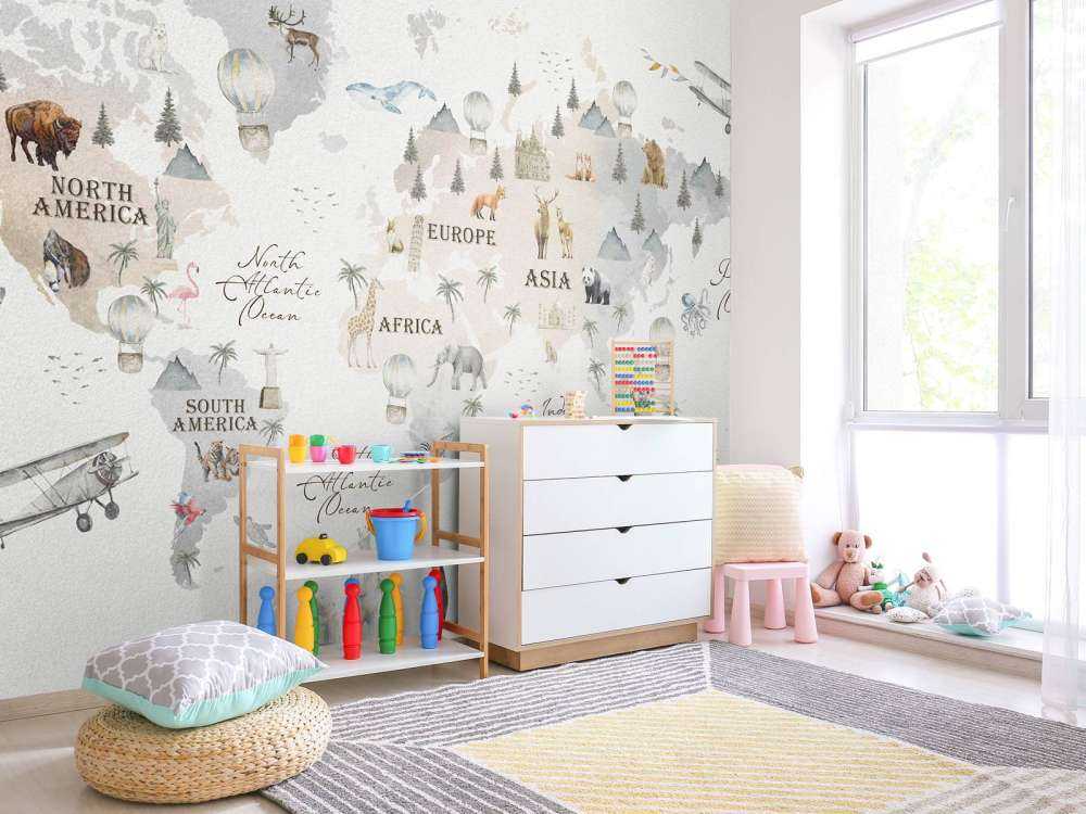 Carte du monde avec différents animaux