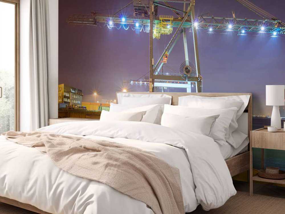 Vue nocturne du port illuminé d'Anvers