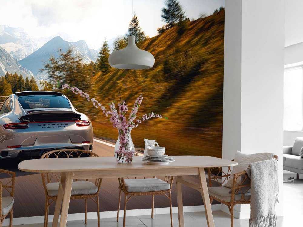 Porsche 911 Carrera GTS dans les montagnes