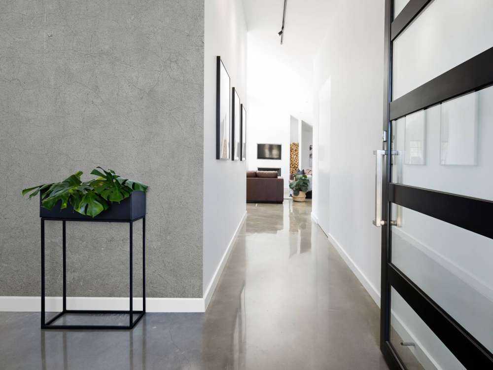 Fissures dans le vieux plâtre