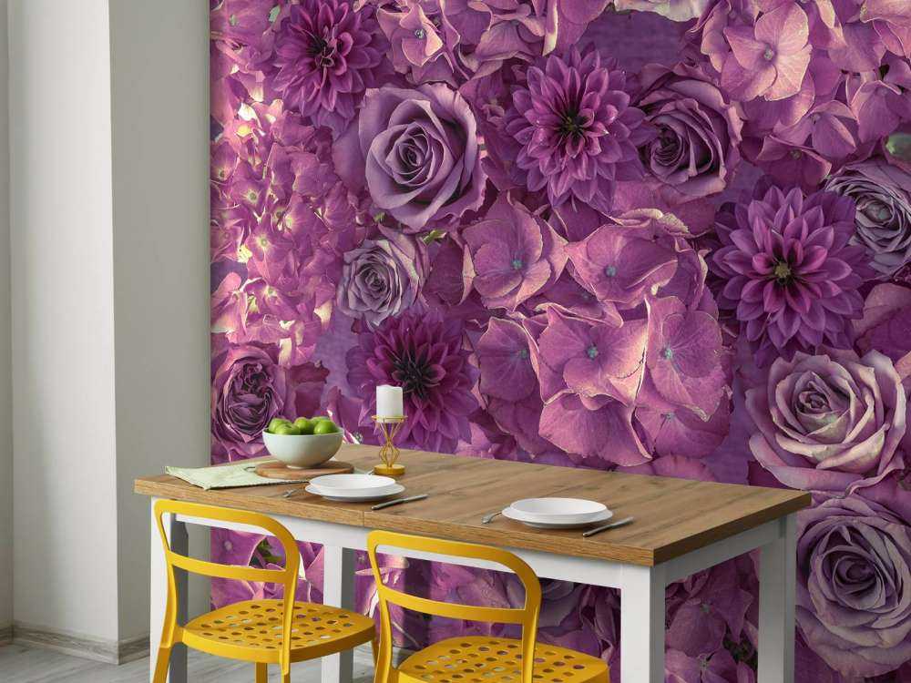 Hortensias mauves, roses et dahlias